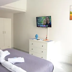 Scugnizzella Holiday House , Napoli Italia